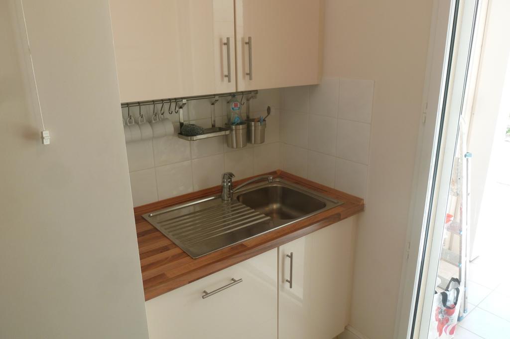 Stunning 2 Bed, 2 Bath Apt On The Cannes Sea Front Has Swimming Pool And Is A Secure Modern Building 464 Exterior foto