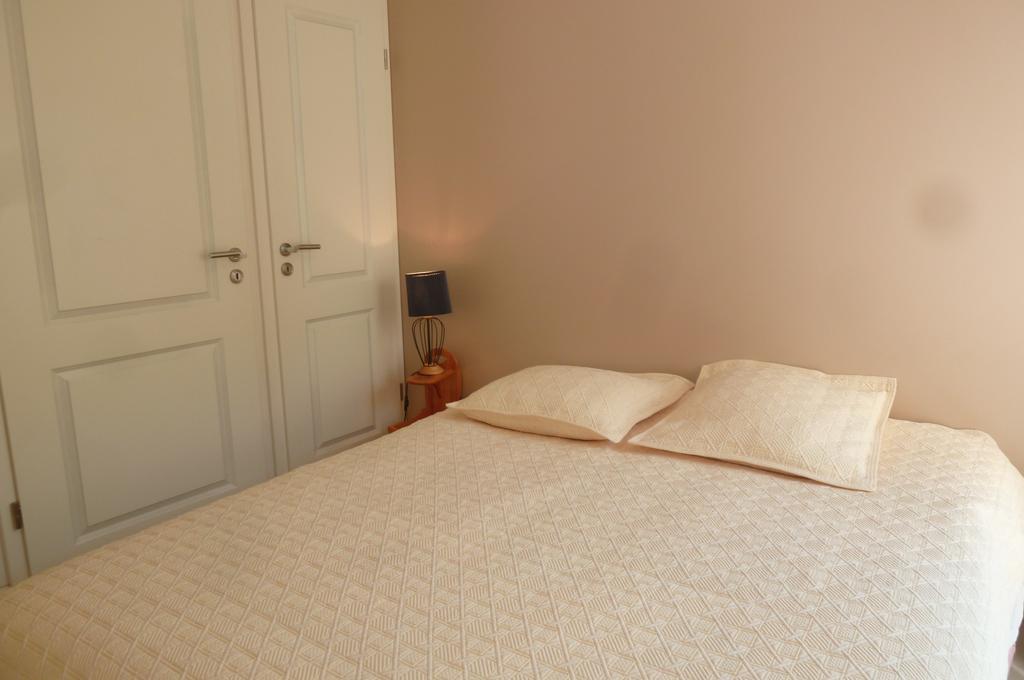 Stunning 2 Bed, 2 Bath Apt On The Cannes Sea Front Has Swimming Pool And Is A Secure Modern Building 464 Exterior foto
