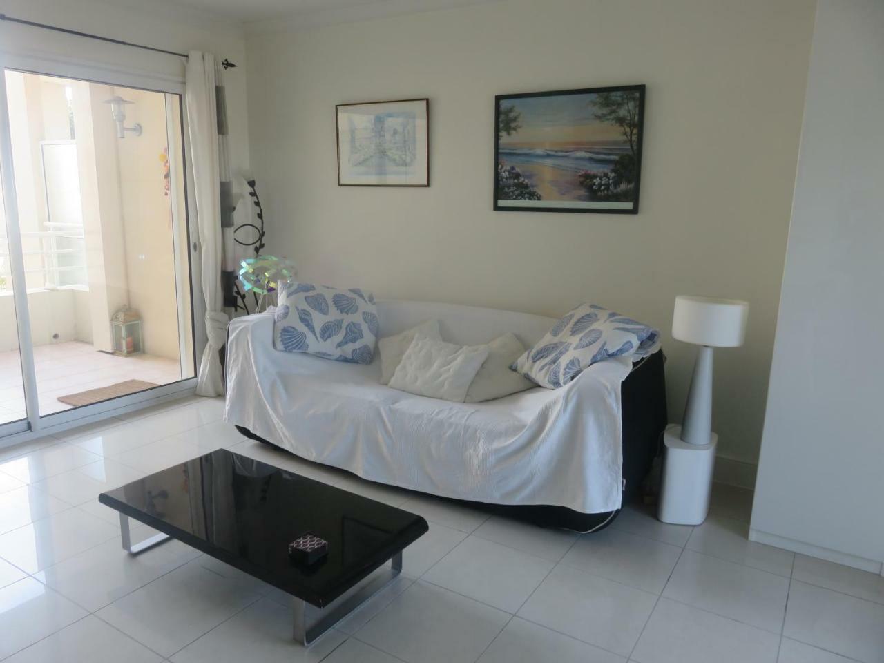 Stunning 2 Bed, 2 Bath Apt On The Cannes Sea Front Has Swimming Pool And Is A Secure Modern Building 464 Exterior foto